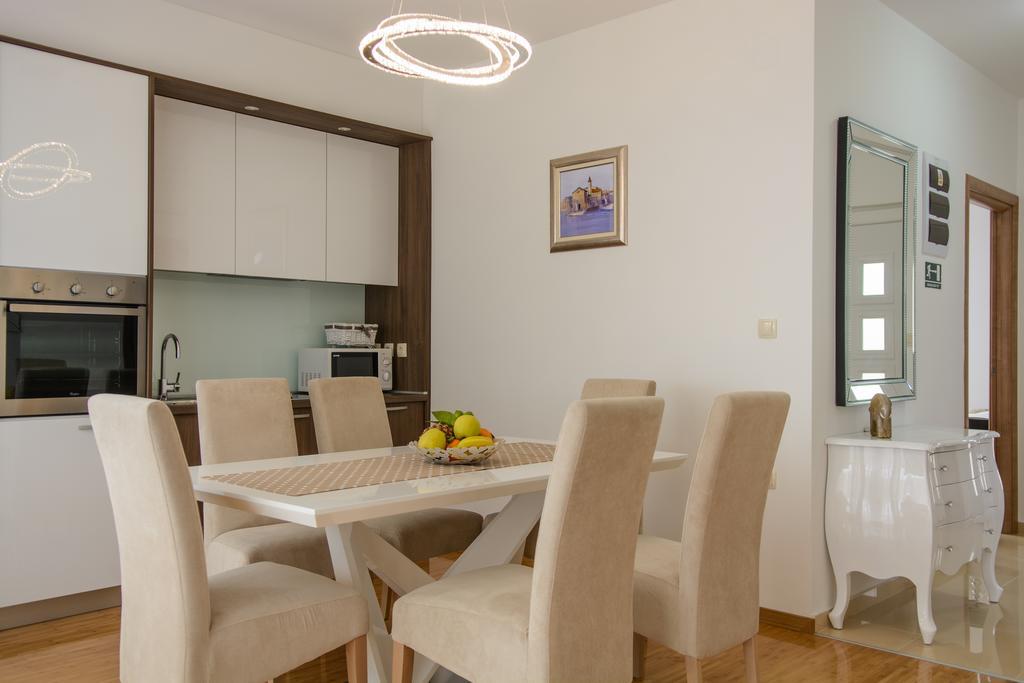Apartments Villa Atlantis Trogir Exterior foto