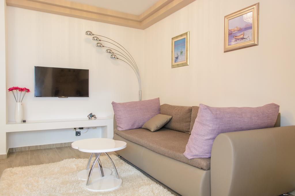 Apartments Villa Atlantis Trogir Exterior foto